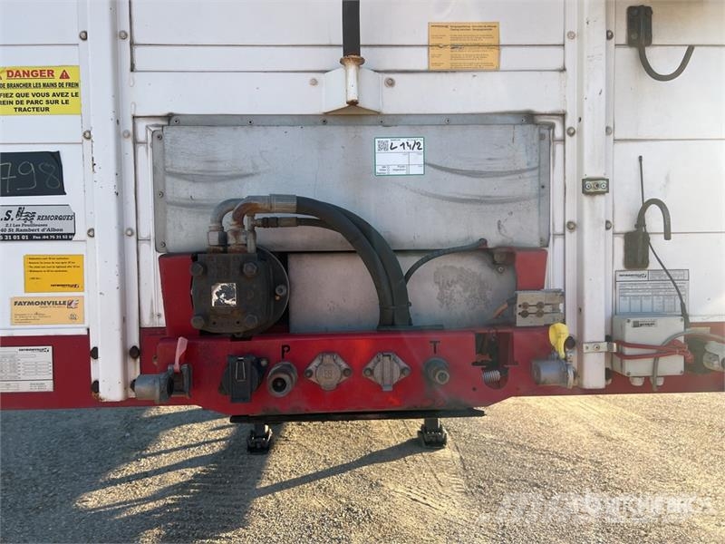Faymonville 42 ton T/A Porte Engin A Rideaux Coulissants Avec Nizki nakladalci
