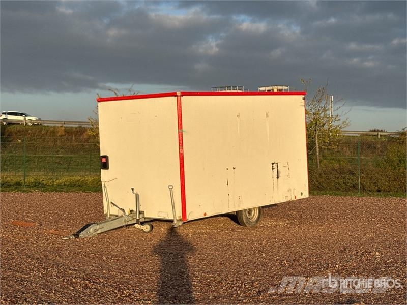Femil S/A Bungalow De Chantier Roadwork Cabin Outros Reboques