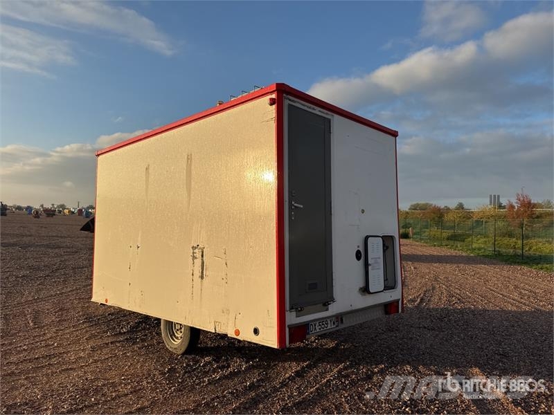 Femil S/A Bungalow De Chantier Roadwork Cabin Outros Reboques