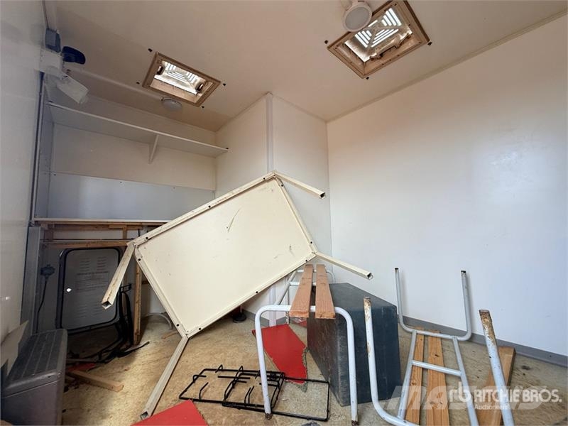  FEMIL S/A Bungalow De Chantier Roadwork Cabin Інші причепи