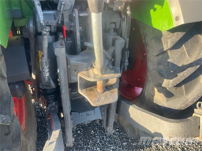 Fendt 208F Vario Profi 4WD Tractor Traktoren
