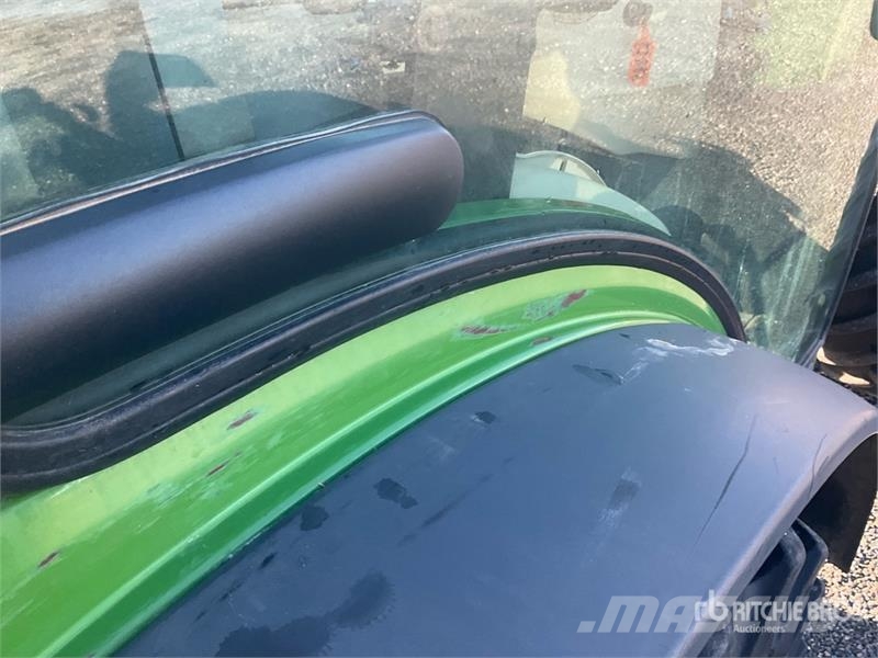 Fendt 208F Vario Profi 4WD Tractor Traktoren