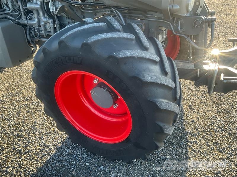Fendt 208F Vario Profi 4WD Tractor Traktoren