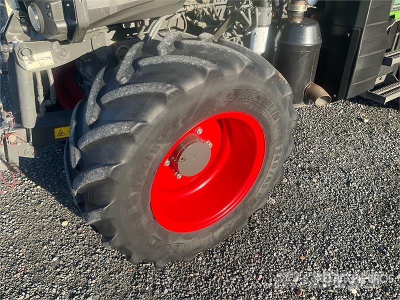 Fendt 208F Vario Profi 4WD Tractor Traktoren