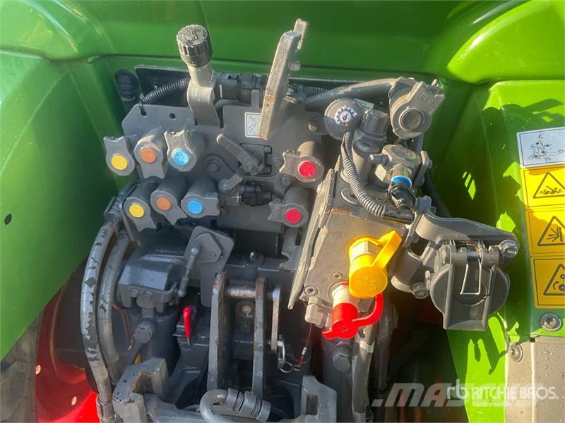 Fendt 208F Vario Profi 4WD Tractor Traktoren