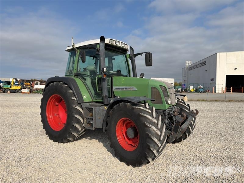 Fendt 412 4WD Tractor (Inoperable) Trattori