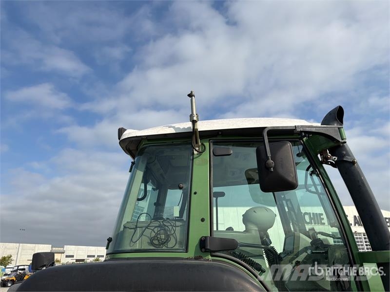 Fendt 412 4WD Tractor (Inoperable) Trattori