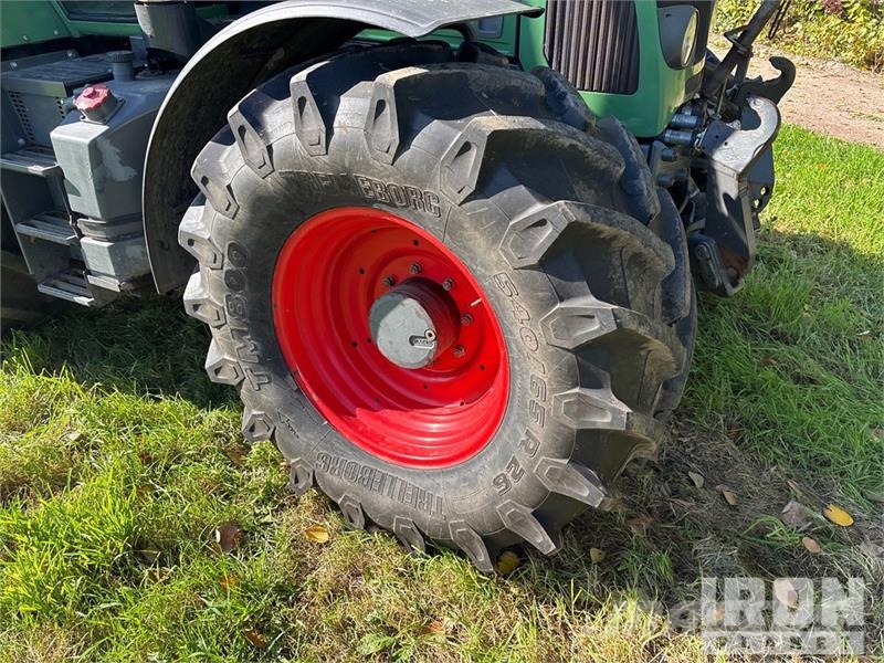 Fendt 415 4WD Tractor Traktori