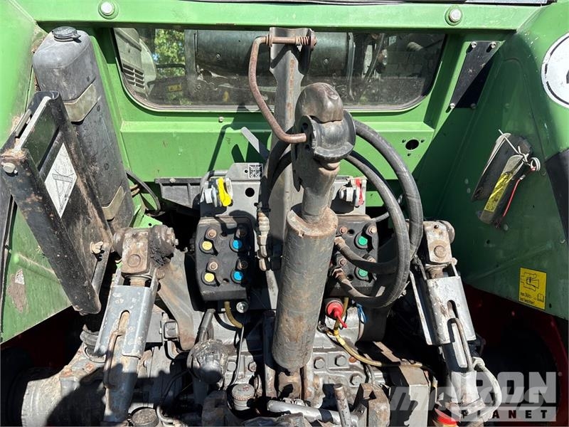 Fendt 415 4WD Tractor Traktori