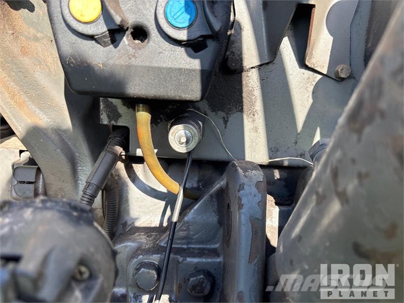 Fendt 415 Vario 4WD Tractor Трактори