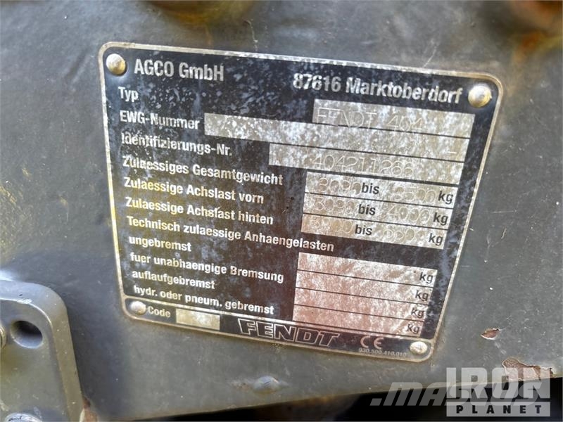 Fendt 415 Vario 4WD Tractor Трактори