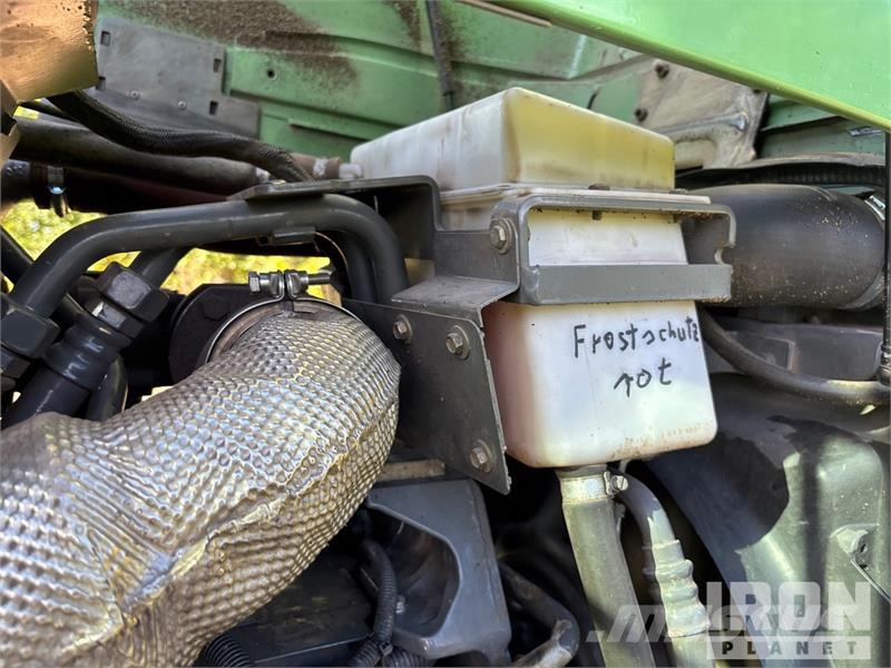 Fendt 415 Vario 4WD Tractor Трактори