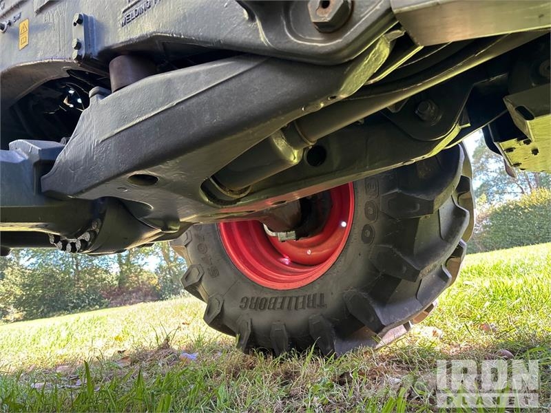 Fendt 415 Vario 4WD Tractor Трактори