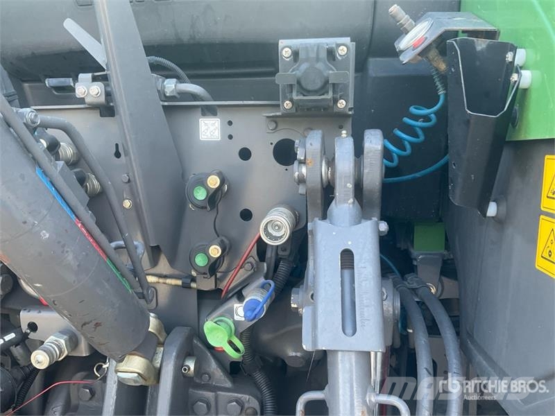 Fendt 516 Profi Plus 4WD Tractor Traktorit