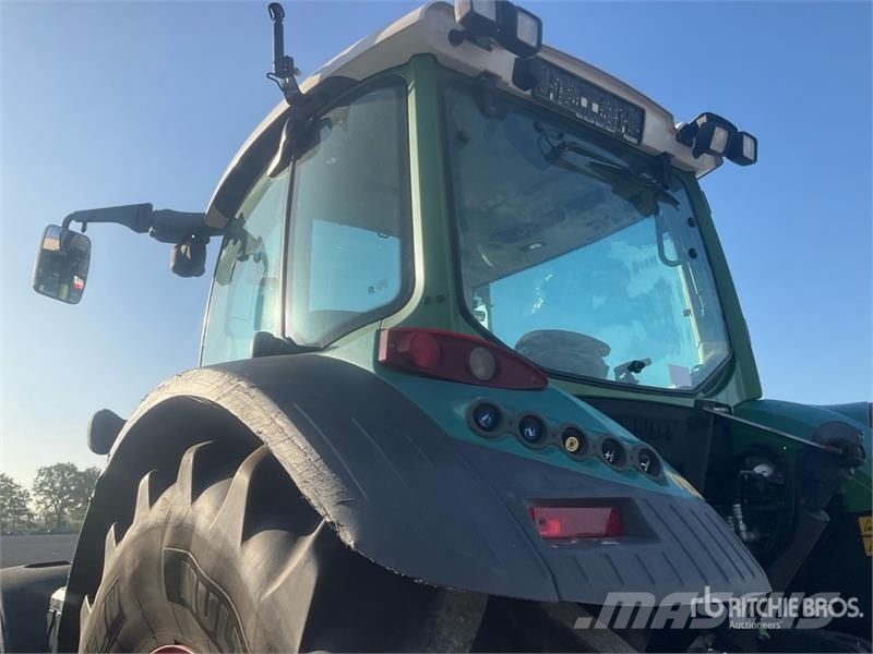 Fendt 516 Profi Plus 4WD Tractor Traktorit