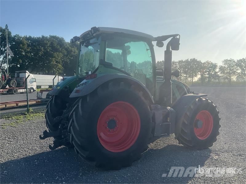 Fendt 516 Profi Plus 4WD Tractor Traktorit