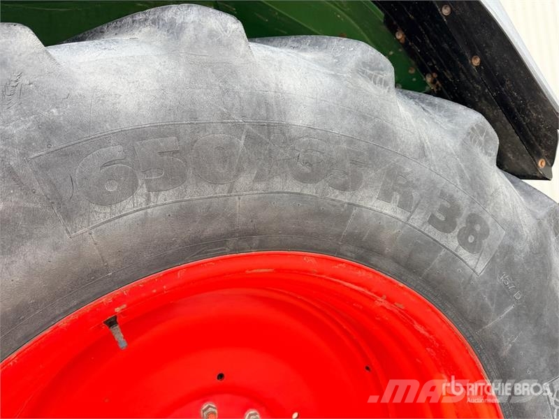 Fendt 712 Vario TMS 4WD Tractor Tractoren