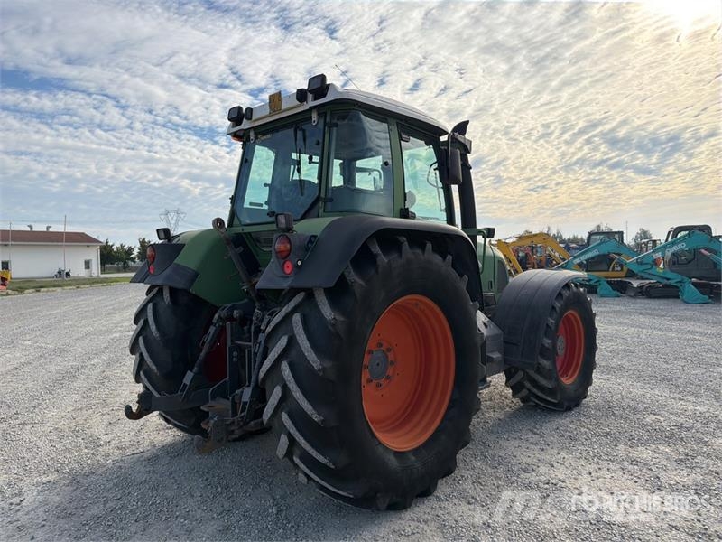 Fendt 716 Vario Trattori