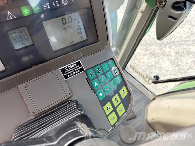 Fendt 716 Vario Trattori