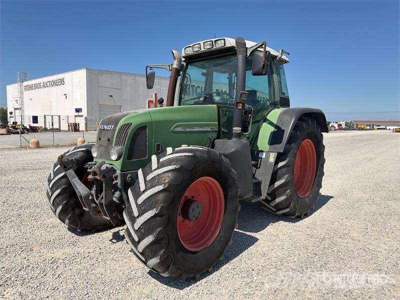 Fendt 716 Vario トラクター