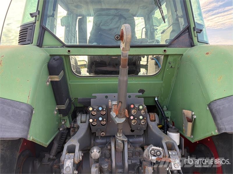 Fendt 716 Vario Trattori