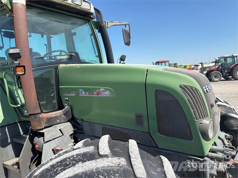 Fendt 716 Vario トラクター