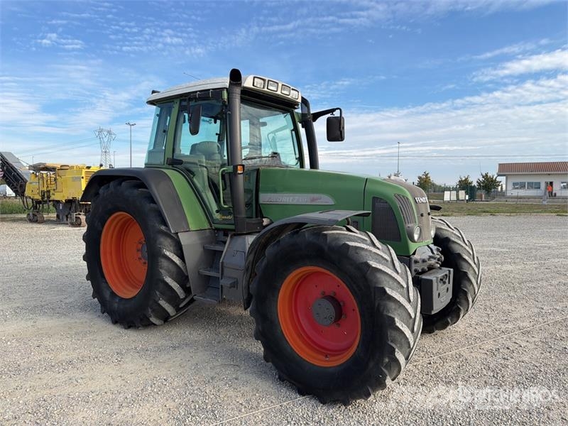 Fendt 716 Vario Trattori
