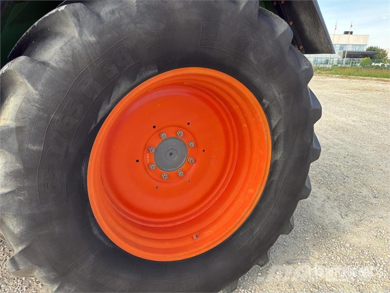 Fendt 716 Vario Trattori