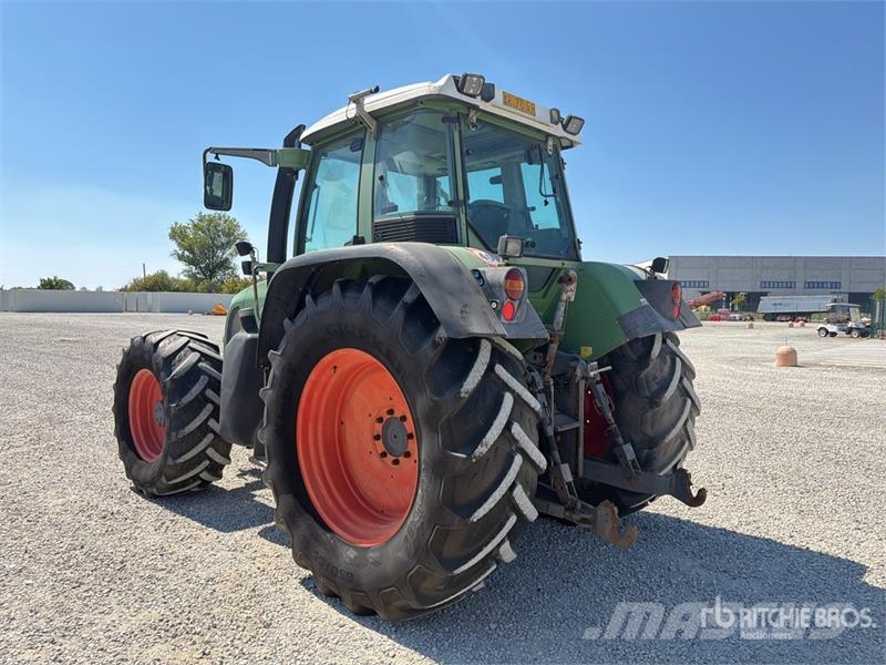 Fendt 716 Vario トラクター