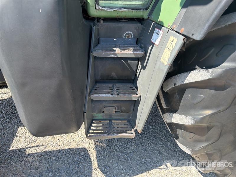 Fendt 716 Vario トラクター