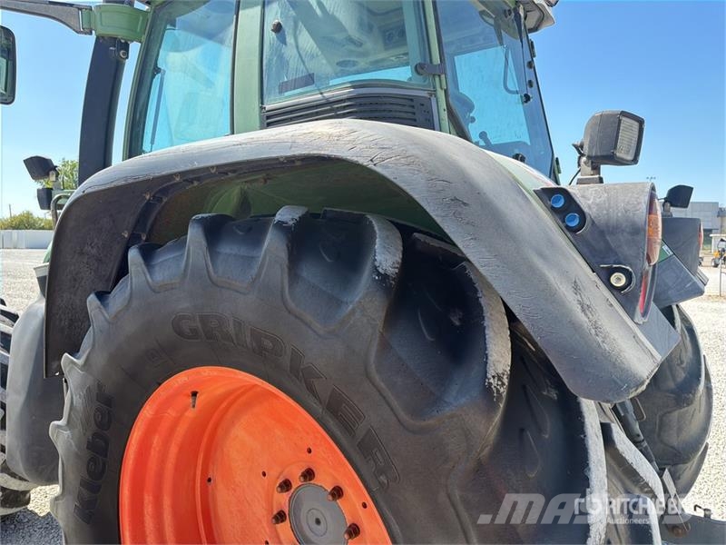 Fendt 716 Vario トラクター