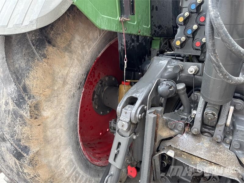 Fendt 718 Vario 4x4 Tracteur Agricole 4WD Tractor Traktori