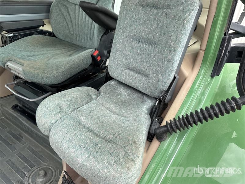 Fendt 718 Vario 4x4 Tracteur Agricole 4WD Tractor Traktori