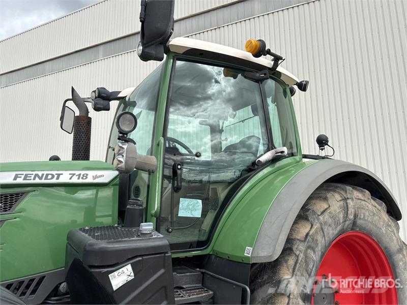 Fendt 718 Vario 4x4 Tracteur Agricole 4WD Tractor Traktori