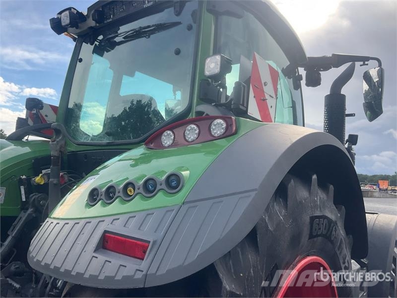 Fendt 720 Vario Gen6 PowerPlus 4WD Tractor Tractors