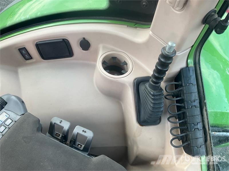 Fendt 720 Vario Gen6 PowerPlus 4WD Tractor Tractors
