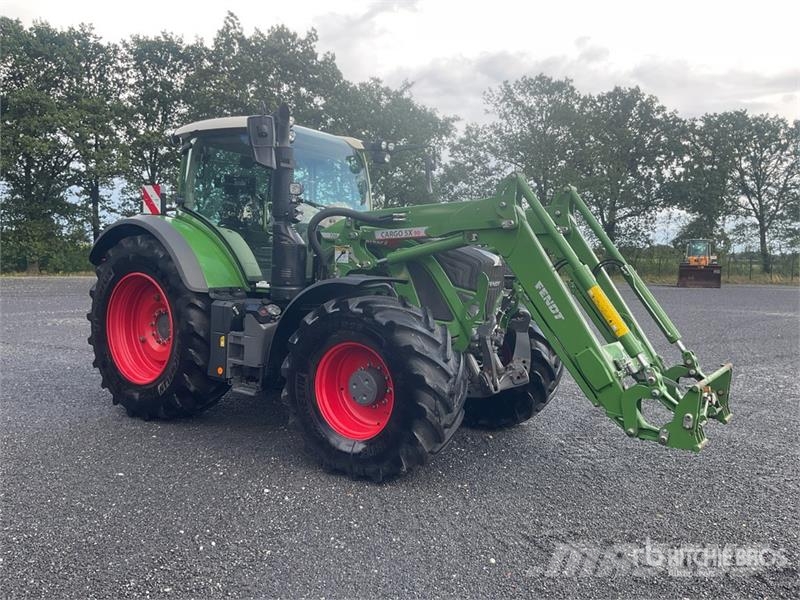 Fendt 720 Vario Gen6 PowerPlus 4WD Tractor Tractors
