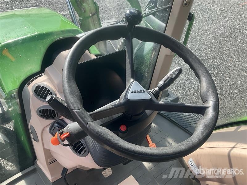Fendt 720 Vario Gen6 PowerPlus 4WD Tractor Tractors