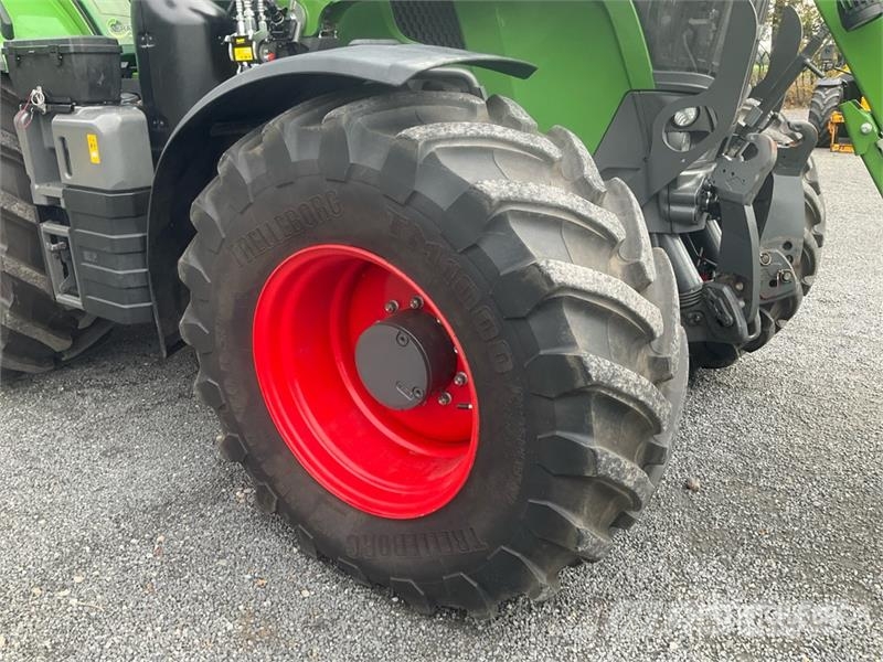 Fendt 720 Vario GEN7 Profi Plus 4WD Tractor Traktory