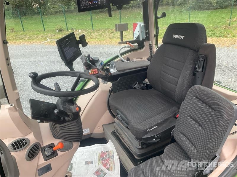 Fendt 720 Vario GEN7 Profi 4WD Tractor الجرارات
