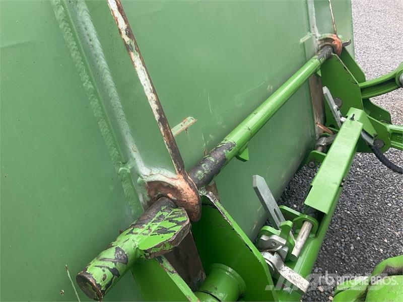 Fendt 720 Vario GEN7 Profi Plus 4WD Tractor Traktory