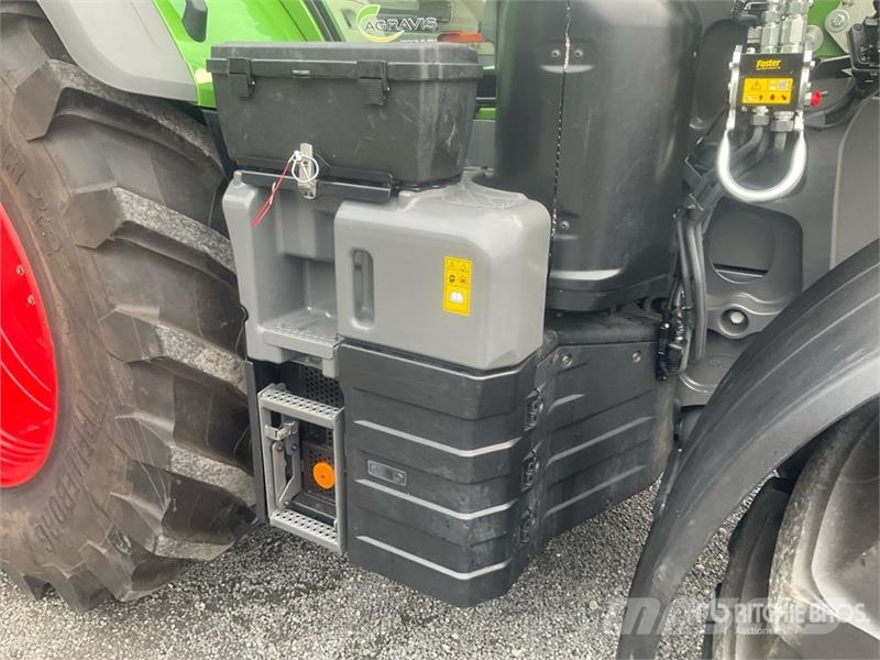 Fendt 720 Vario GEN7 Profi Plus 4WD Tractor Traktory