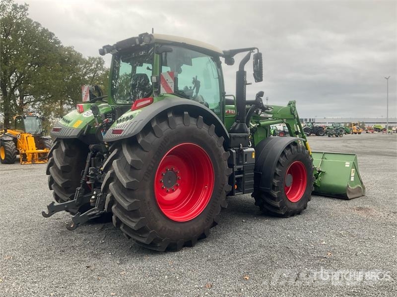 Fendt 720 Vario GEN7 Profi 4WD Tractor الجرارات
