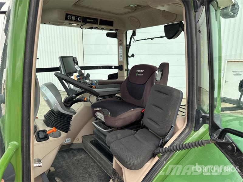 Fendt 720 Vario Profi Plus 4x4 Tracteur Agricole 4WD Tra Tracteur