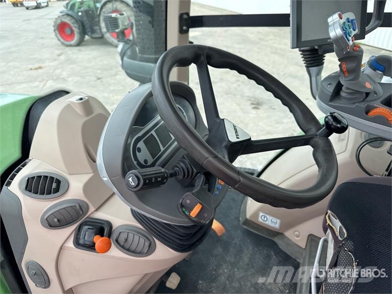 Fendt 720 Vario Profi Plus 4x4 Tracteur Agricole 4WD Tra Tracteur