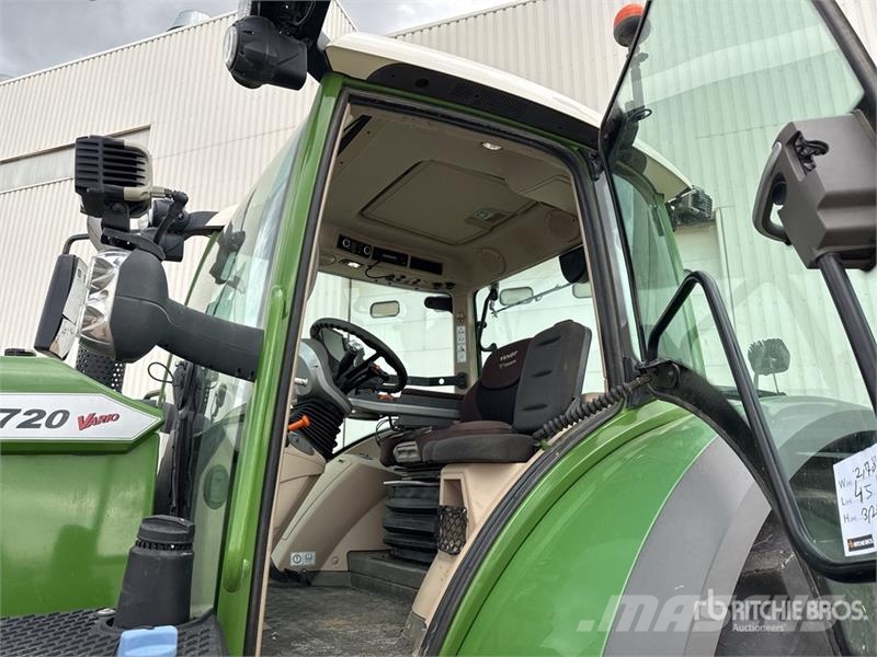 Fendt 720 Vario Profi Plus 4x4 Tracteur Agricole 4WD Tra Tracteur