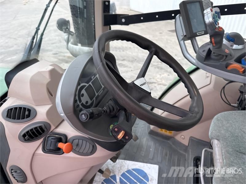 Fendt 720 Vario Profi 4x4 Tracteur Agricole SCR 4WD Trac Traktory