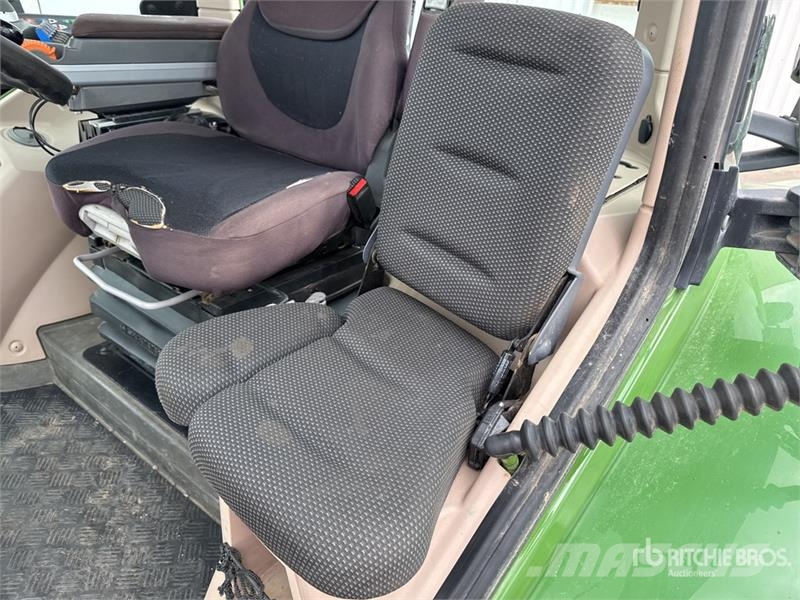 Fendt 720 Vario Profi Plus 4x4 Tracteur Agricole 4WD Tra Tracteur