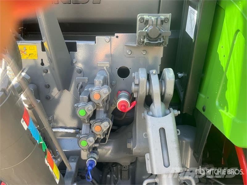 Fendt 724 Vario Gen6 Profi Plus 4WD Tractor (Unused) Трактори