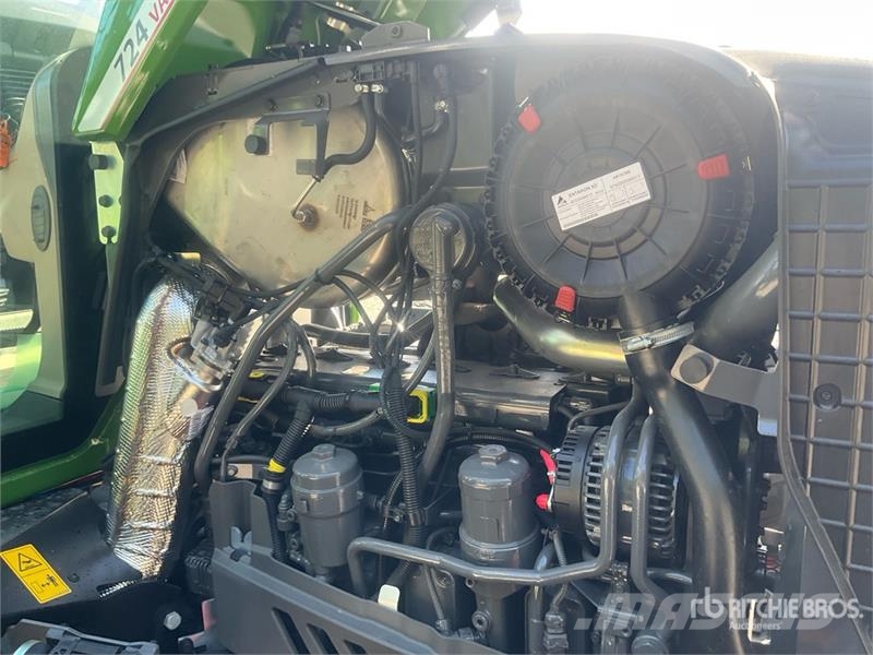Fendt 724 Vario Gen6 Profi Plus 4WD Tractor (Unused) Трактори